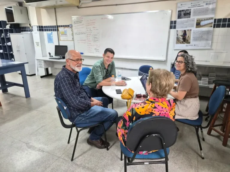 Inema e Univasf avaliam acordo para reforçar monitoramento da qualidade da água no norte da Bahia