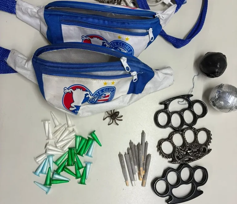 PM apreende explosivos e detém integrantes de torcida organizada em Salvador