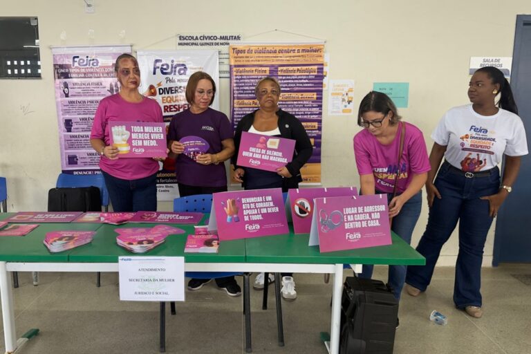 Secretaria da Mulher promove reflexão sobre violência durante Feira em Ação no distrito de Jaíba