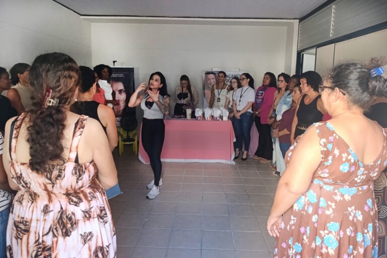 CRMQ promove tarde de acolhimento e cuidado com participação de estudantes da Unifacs