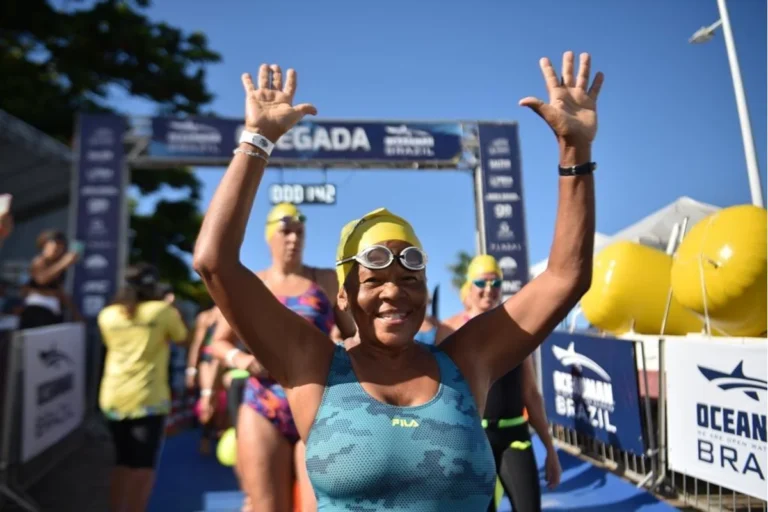 Salvador recebe etapa do circuito mundial de natação em águas abertas com atletas de 11 países