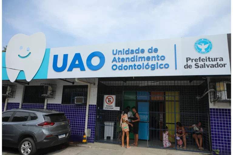 Salvador oferece atendimento odontológico gratuito com urgência 24h e serviços especializados