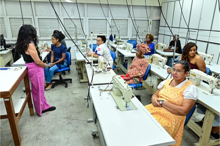 Cursos gratuitos do SIMM começam em Salvador com foco na inserção no mercado de trabalho