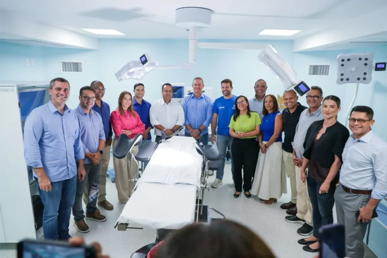 Secretários e vereadores participam de visita guiada à nova Maternidade Municipal