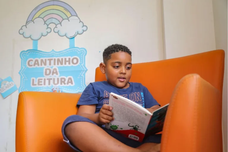 Prefeitura de Salvador mantém política de incentivo à leitura com ações em bibliotecas ao longo do ano