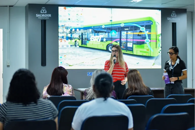 Roda de conversa reúne servidoras da Semob e Transalvador no enfrentamento à violência contra a mulher