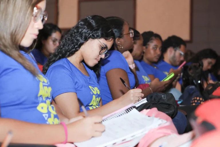 Estudantes têm até esta sexta-feira (24) para solicitar isenção da taxa do Enem 2026