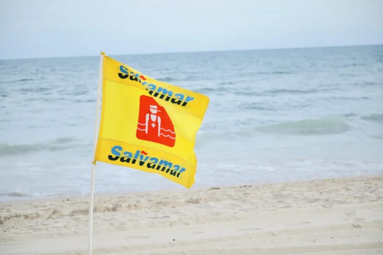 Salvamar alerta sobre cuidados nas praias até o final de semana