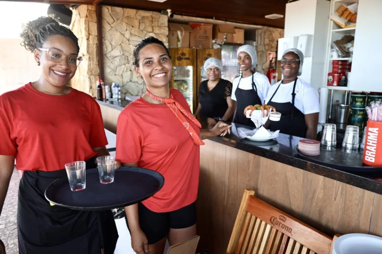 Caged: Salvador lidera geração de empregos no Nordeste, com mais de 5,6 mil vagas criadas em março