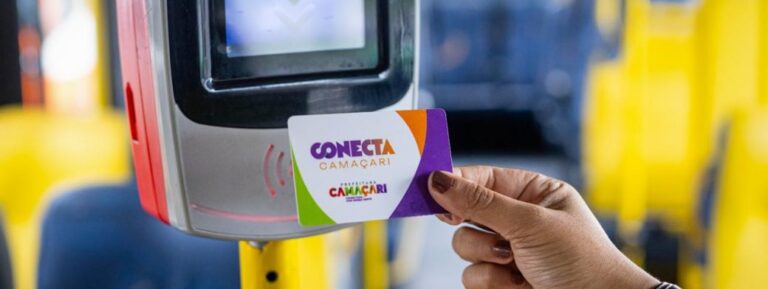 Cartão Conecta Camaçari facilita mobilidade e permite viagens com passagem única