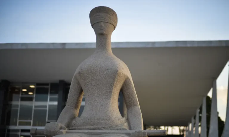 Lei cria varas federais para interiorização da Justiça em AM e MS