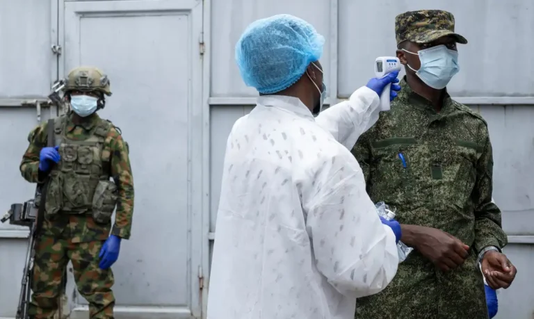 Ebola: veja linha do tempo e entenda causa de surtos na África