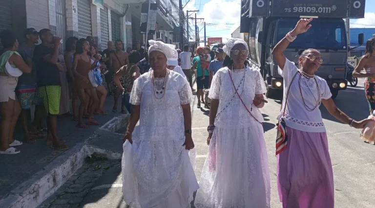 Lavagem do Bonfim Thompson celebra religiosidade e cultura em Alagoinhas
