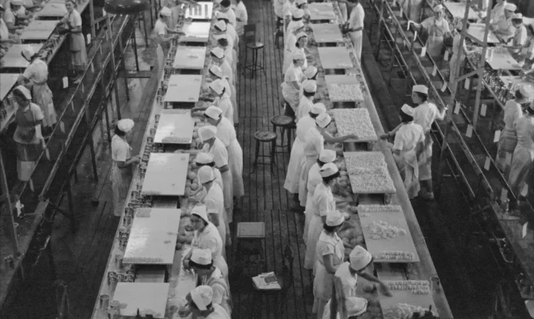 Há 100 anos, Ford instituiu jornada de 40 horas nos Estados Unidos
