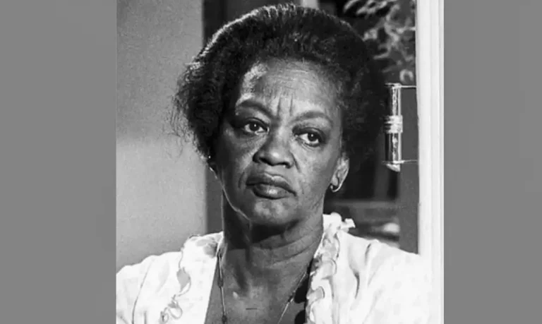 Dama do teatro, Ruth de Souza completaria 105 anos nesta terça-feira