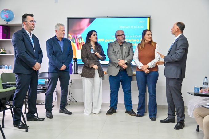 Prefeitura e Caixa iniciam estudos de parceria para ampliação de vagas na Educação Infantil