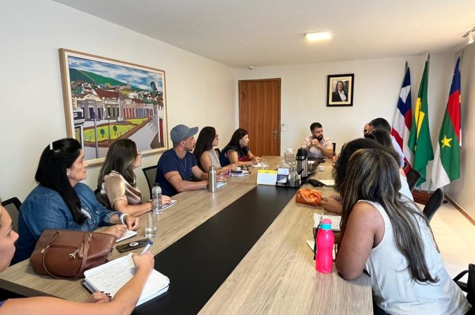Quem Aprende, Conquista: programa é apresentado às equipes da Assistência Social