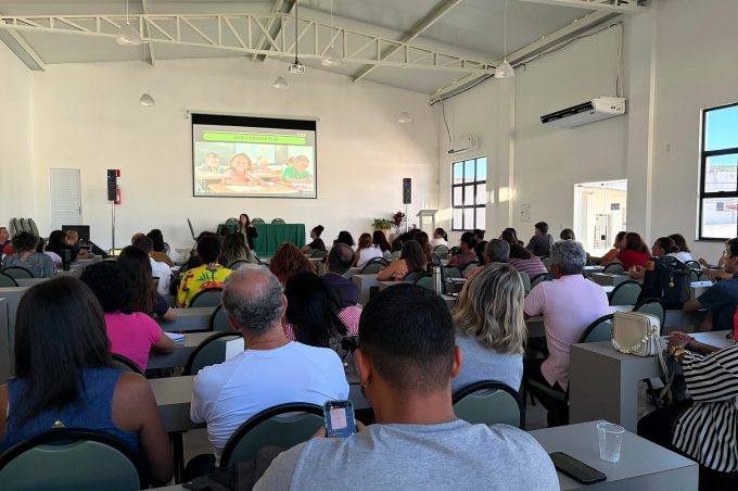 Secretaria Municipal de Educação promove capacitação sobre o Censo Escolar 2026