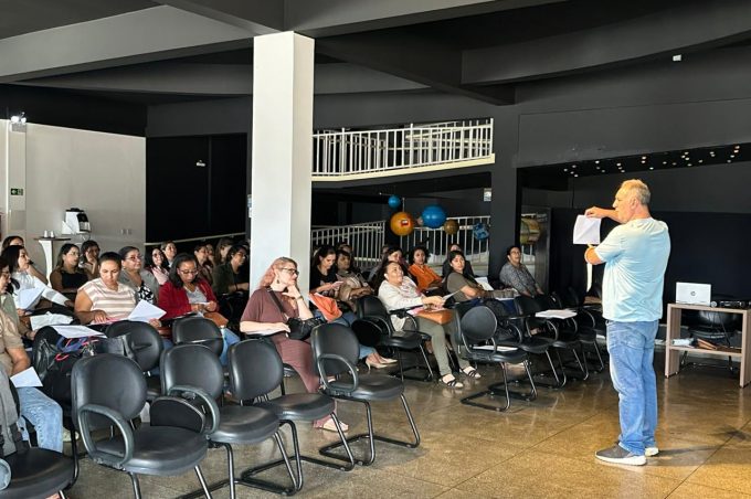 Smed inicia atividades do projeto ‘Matemática em Movimento’ com formação para professores dos anos iniciais