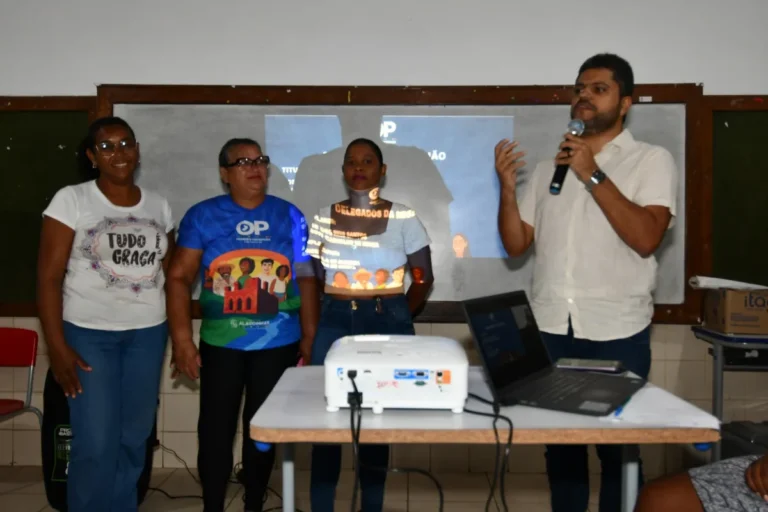 Plenária do Orçamento Participativo 26/27 reúne moradores em Alagoinhas Velha