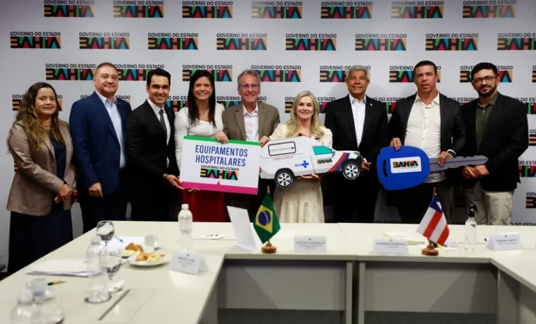 Reunião com prefeito de Dom Basílio trata de abastecimento e investimentos do Governo da Bahia