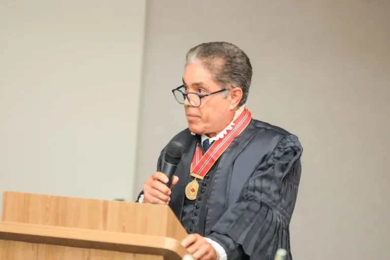 Paulo Marcelo Costa toma posse para segundo mandato como corregedor-geral do MP da Bahia