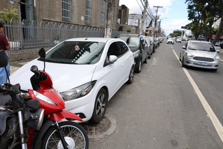 Decreto regulamenta Zona Azul em Feira de Santana e abre caminho para futura licitação
