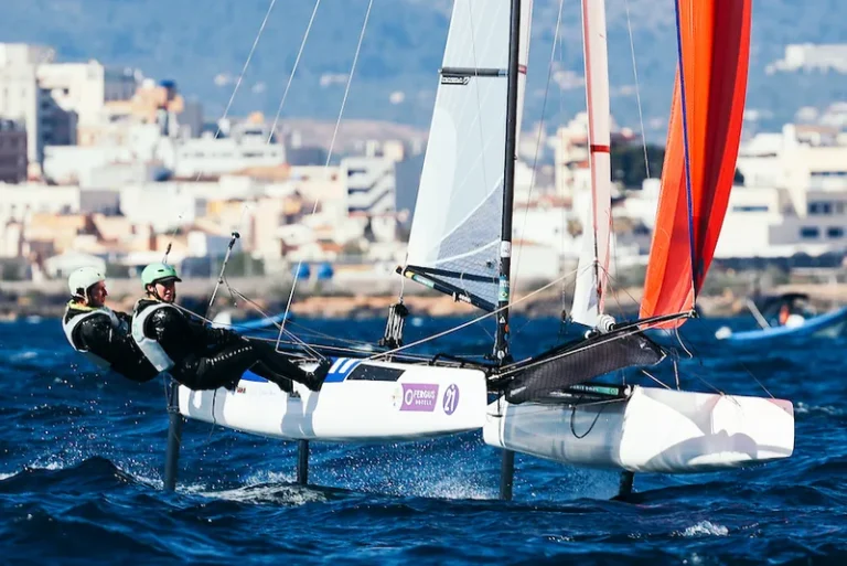 Atletas destaques das águas abertas e da vela disputam competições nacionais e internacionais