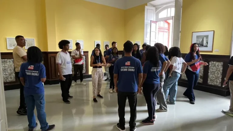 Programa Estudantes nos Museus leva estudantes de Pirajá a circuito cultural