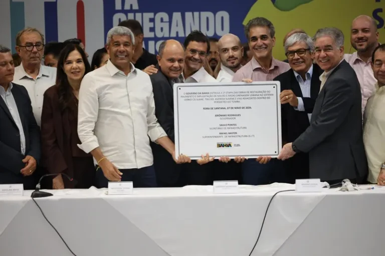 Estado entrega obras no Centro Industrial do Subaé e anuncia investimentos em Feira de Santana