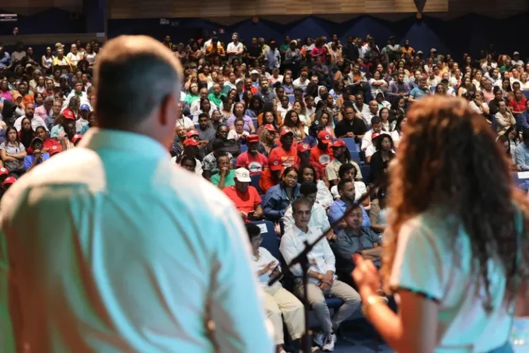 Governo da Bahia fortalece alimentação escolar e amplia mercado da agricultura familiar