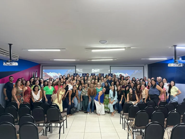 Juazeiro promove capacitação sobre lúpus e doenças autoimunes para profissionais de Saúde Bucal da rede municipal
