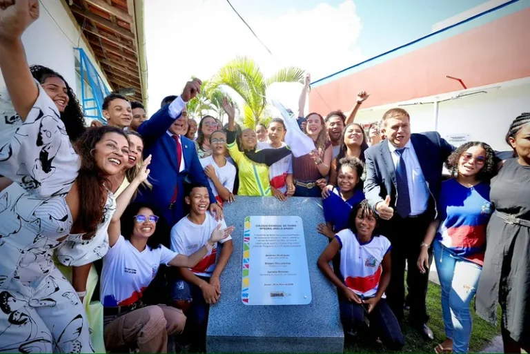 Reforma de escola, moradias, conectividade e obras rurais: entregas do governo da Bahia em Jussari