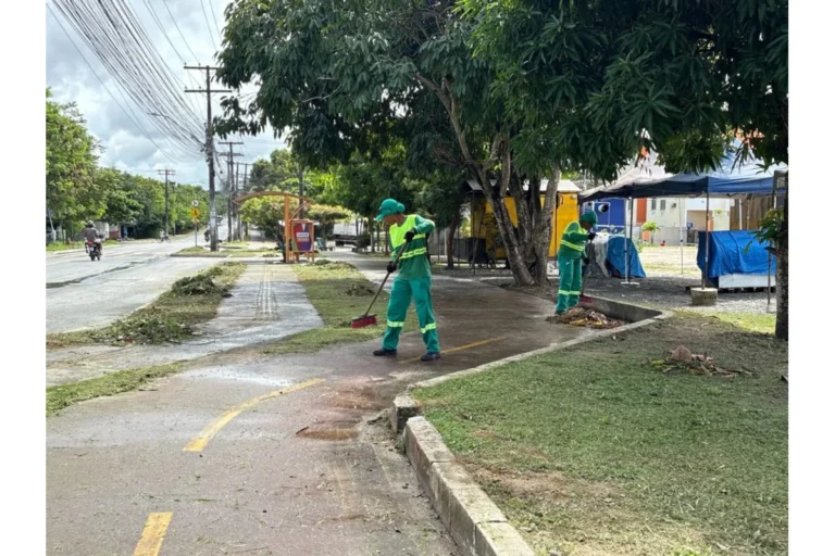 Bairros da sede recebem ações de limpeza urbana