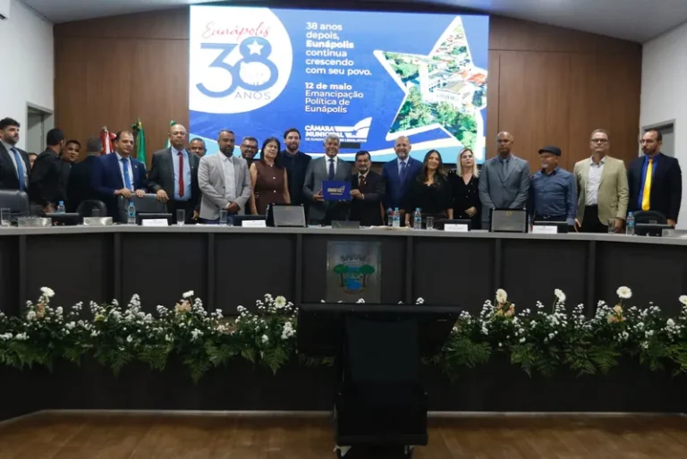 Jerônimo Rodrigues é homenageado com Comenda 12 de Maio e título de cidadão de Eunápolis