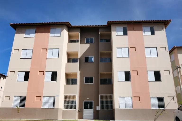 Quase 400 famílias em Camaçari receberam as chaves do Residencial Verdes Horizontes I e II