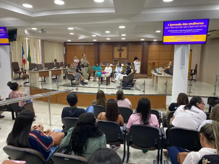 I Jornada das Mulheres do Piemonte da Diamantina aborda violência de gênero em Jacobina