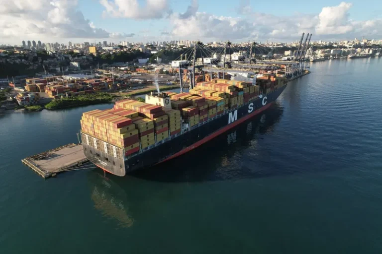 Bahia recebe navio com mais de 800 toneladas de materiais para Ponte Salvador–Itaparica