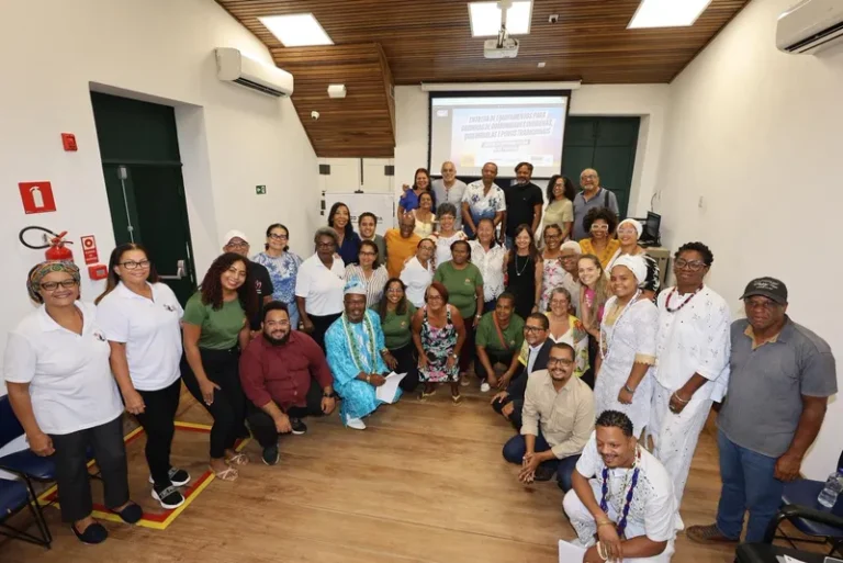 Sepromi amplia apoio a comunidades tradicionais com entrega de cozinhas comunitárias