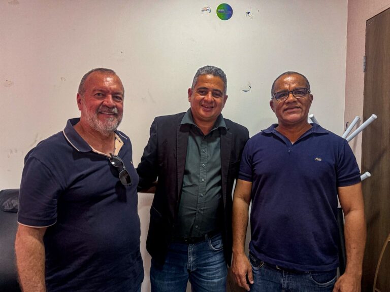 Jurandy Carvalho se reúne com ex-prefeito e amplia articulação no sul da Bahia