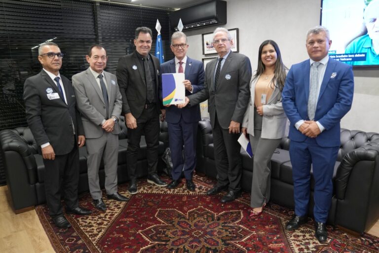 Em Brasília, CDL Feira discute crédito, reforma tributária e fortalecimento da pequena empresa